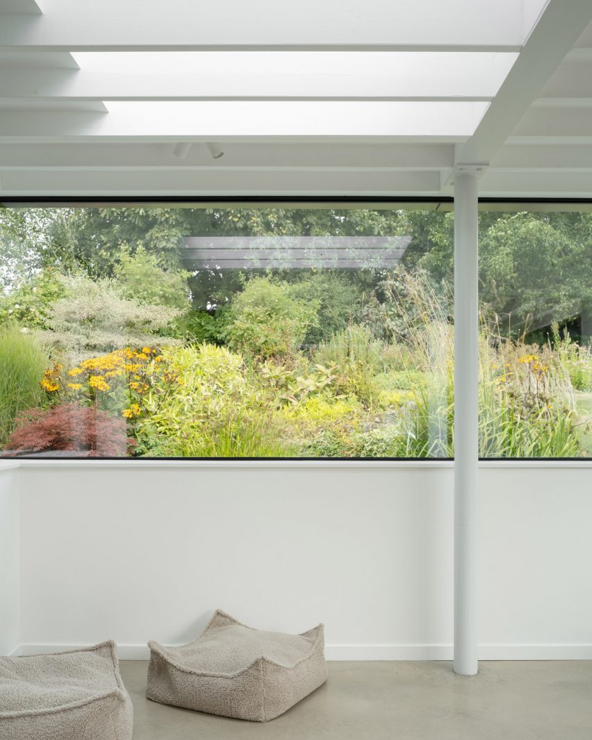 Kitchen in the Flint Farm extension by Will Gamble Architects