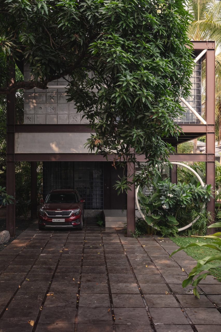 House XO in Kerala by 3dor Concepts