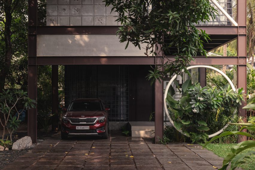 House XO in Kerala by 3dor Concepts