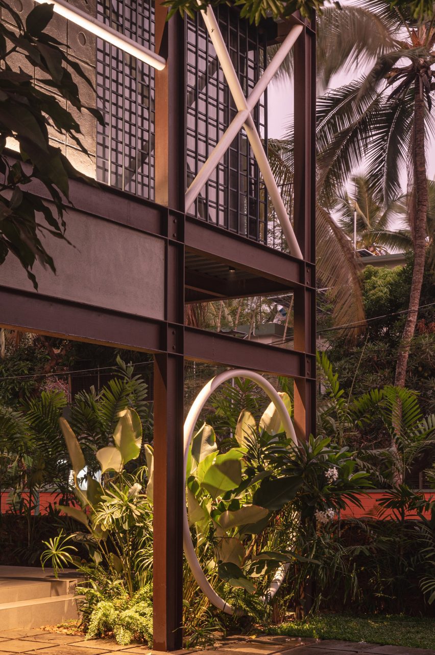 House XO in Kerala by 3dor Concepts