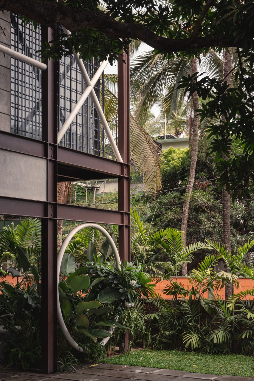 House XO in Kerala by 3dor Concepts