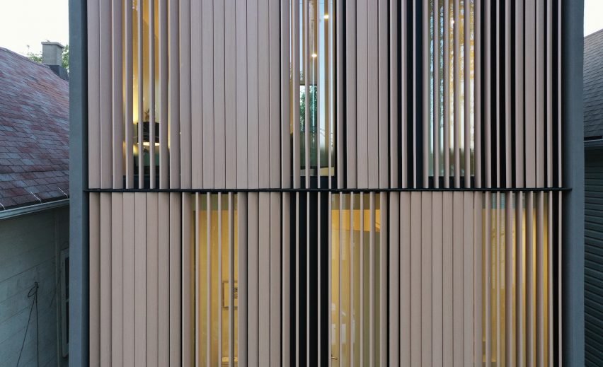 Curtain House by Johnsen Schmaling Architects