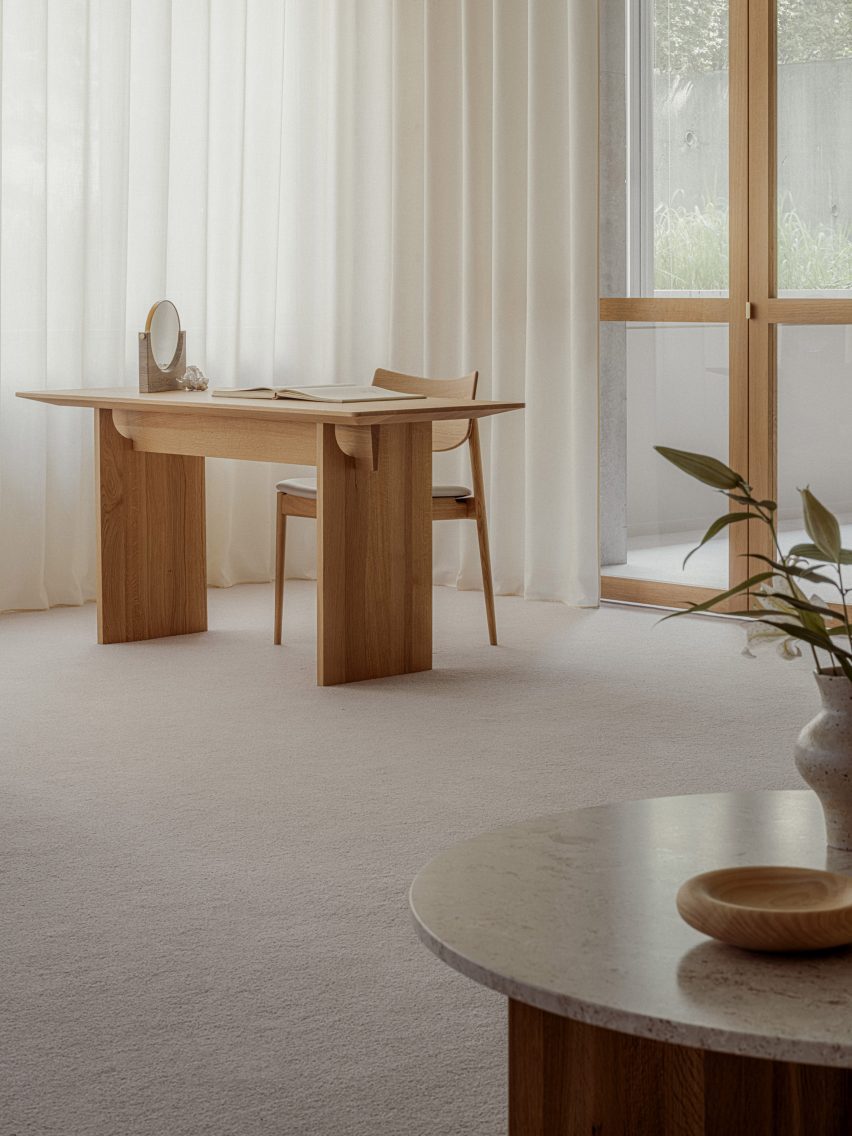 Mariha Salon by Keiji Ashizawa Design