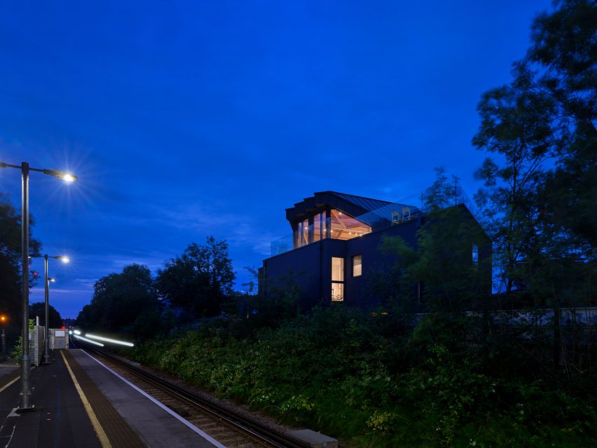 Station Lodge by Lacey & Salkytov