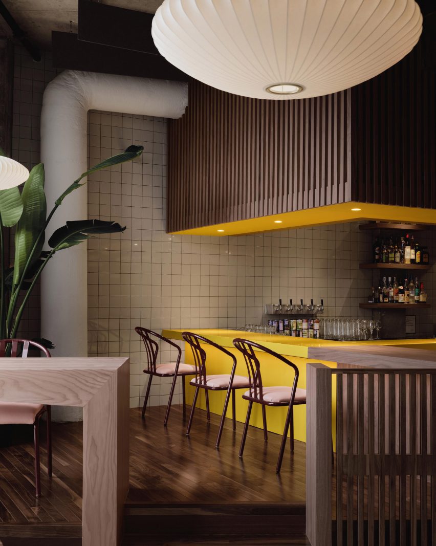 Le Red Tiger Montreal restaurant design
