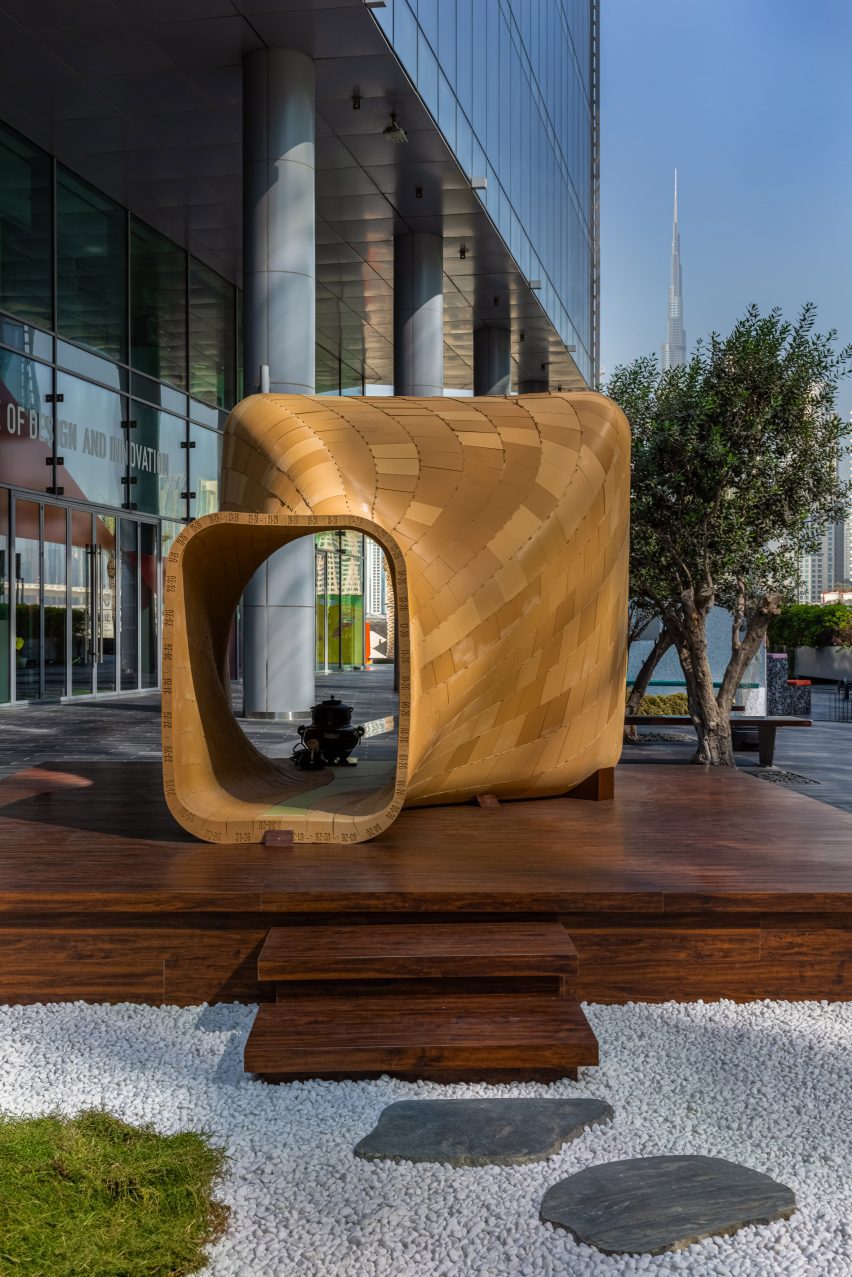 The Warp by Mitsubishi Jisho Design