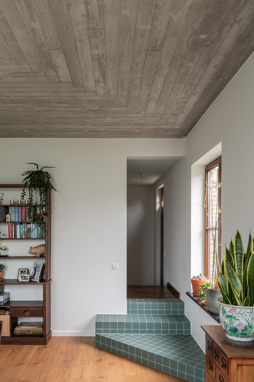 Lamat House by Objekt Architecten