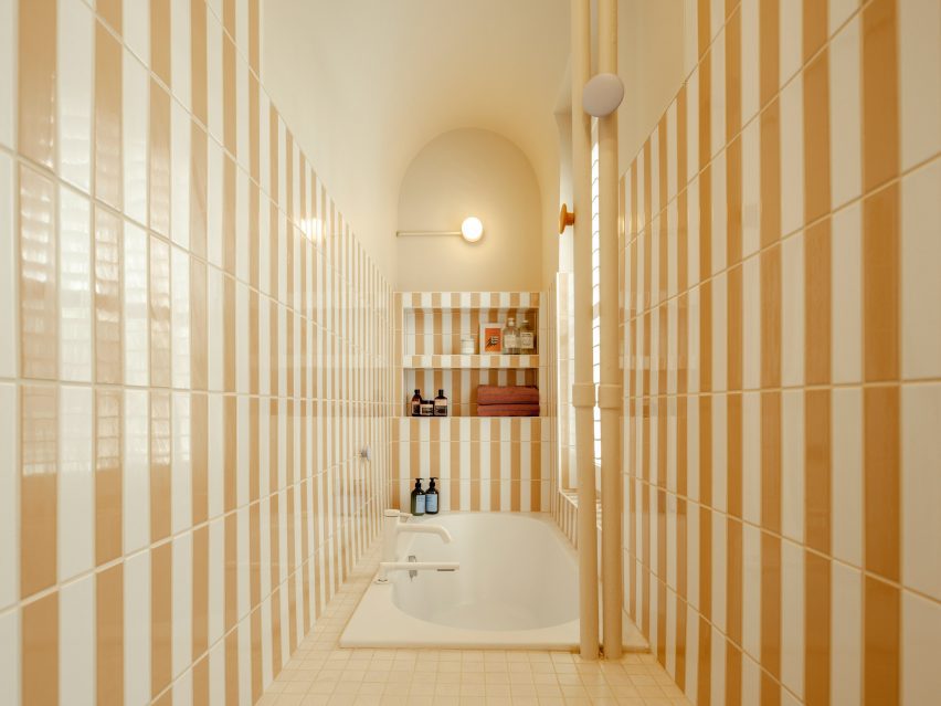 Maison Perron by Perron