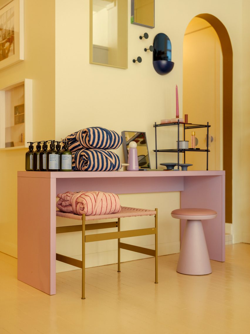 Maison Perron by Perron