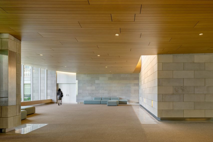 Wesleyan University Art Gallery by Peterson Rich Office