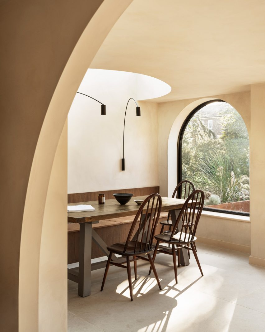 Arch House by Polysmiths