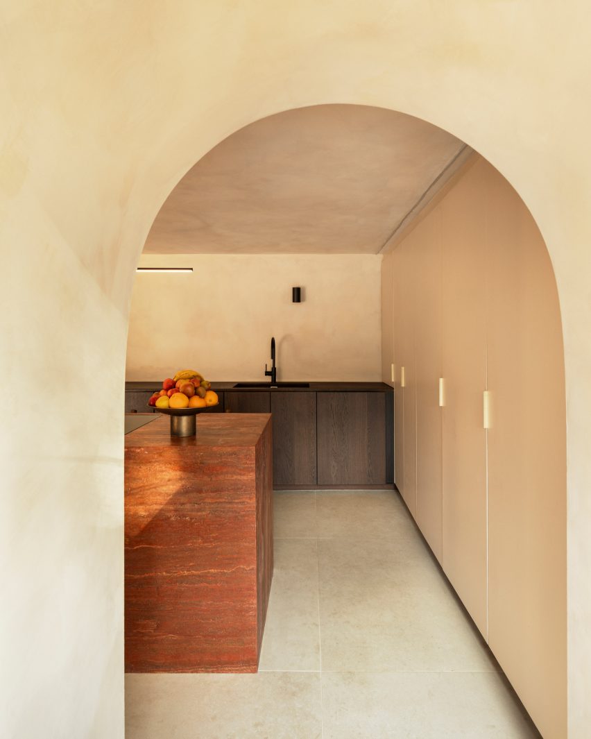 Arch House by Polysmiths
