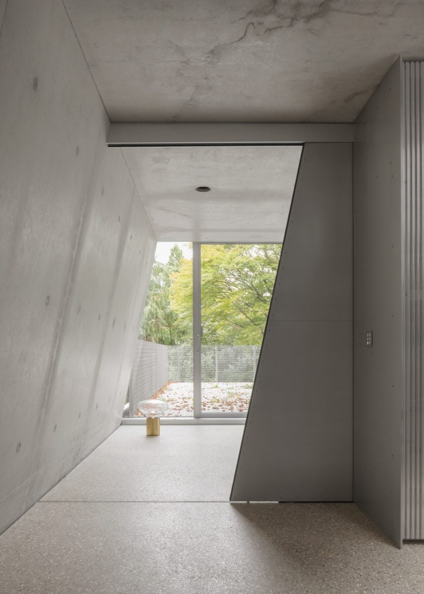 Reciprocal House by Gianni Botsford Architects