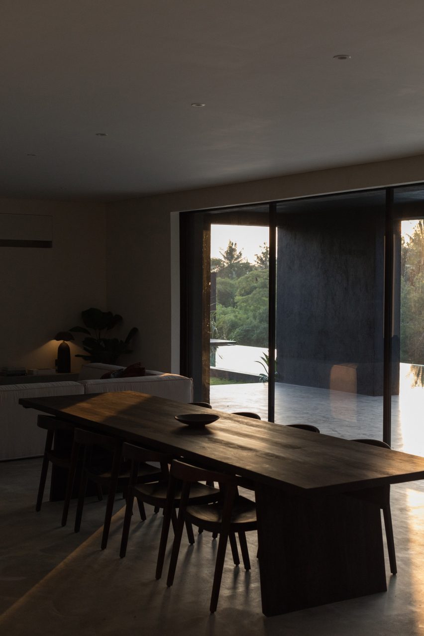 Jahten House by Senyum Design