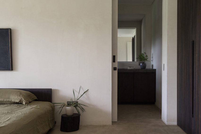 Jahten House by Senyum Design