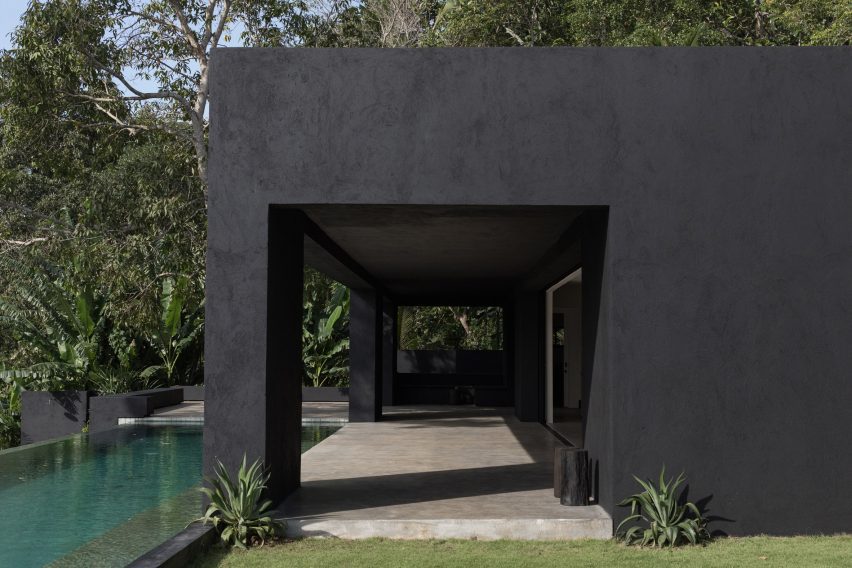 Jahten House by Senyum Design