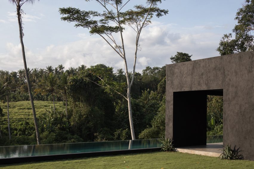 Jahten House by Senyum Design