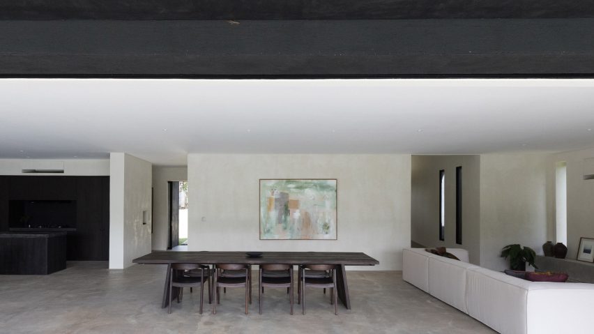 Jahten House by Senyum Design
