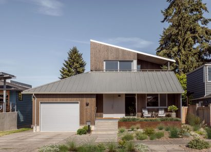 Front of Seattle home by SHED