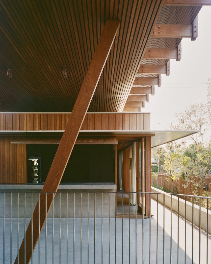 Bangalow Road House by Son Studio