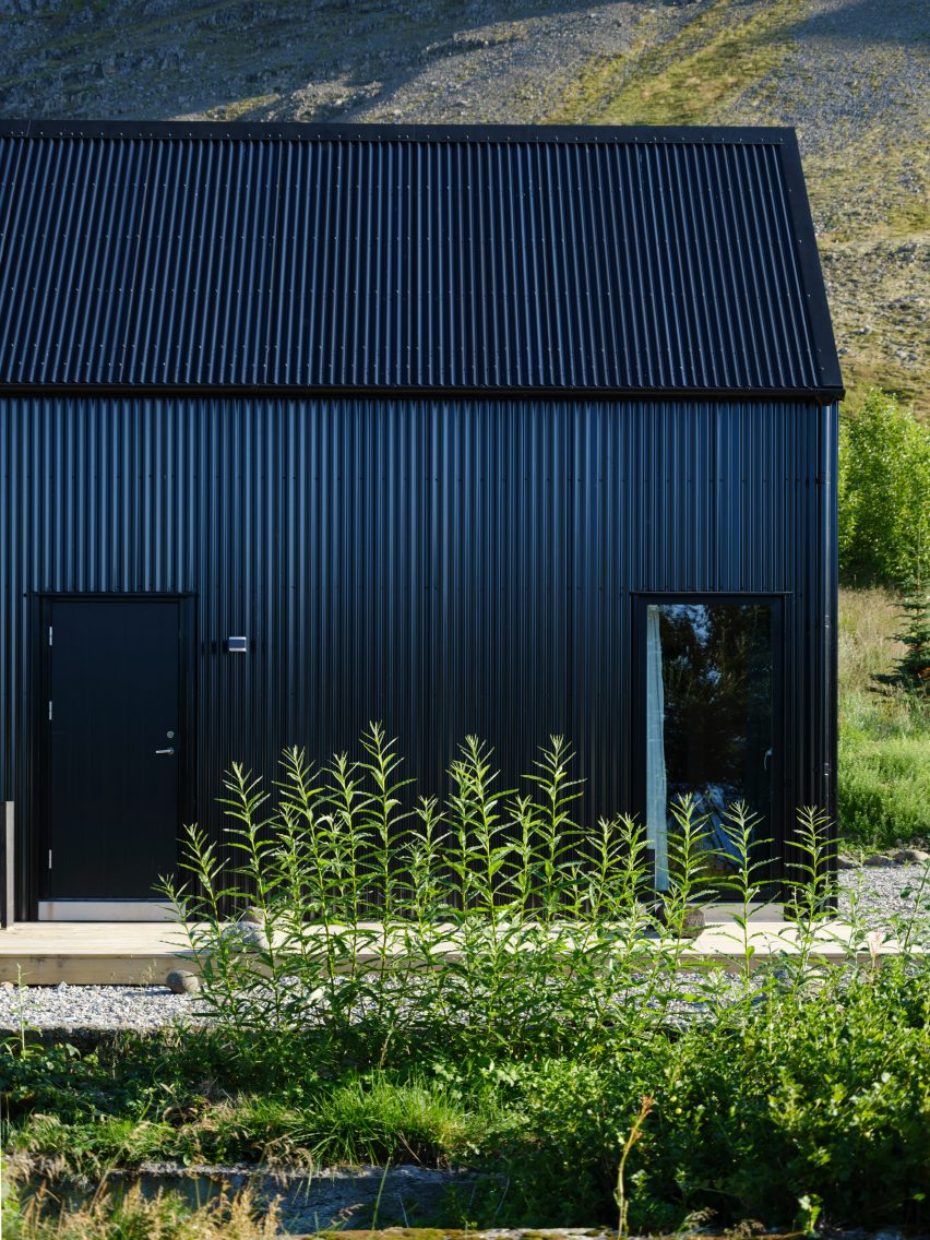 Atelier Nyp by Studio Bua
