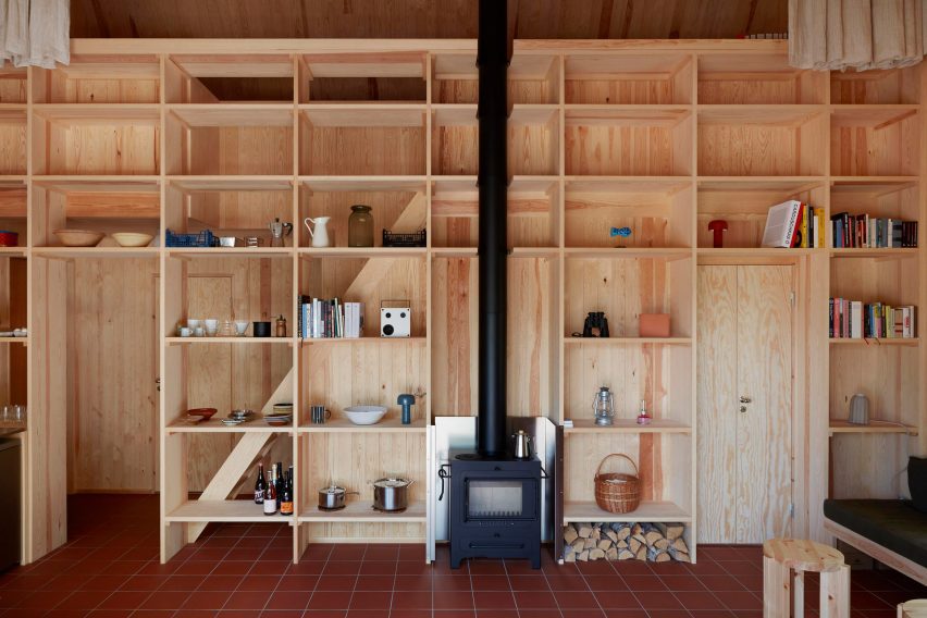 Hee House by Studio Ellsinger