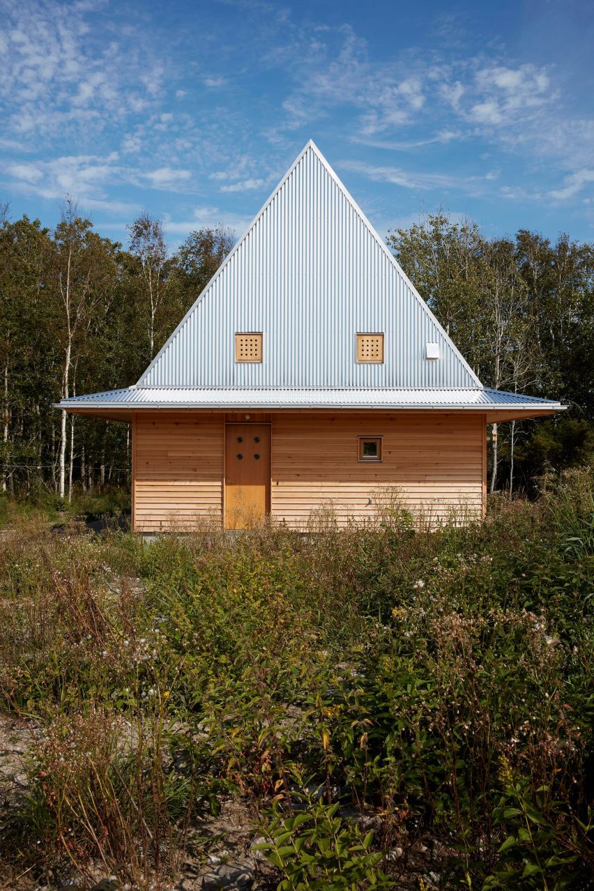 Hee House by Studio Ellsinger