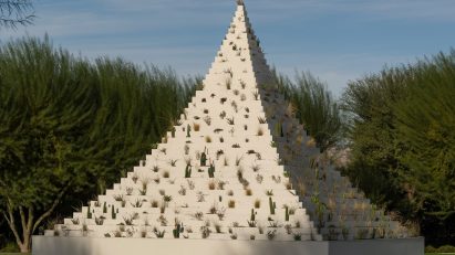 desert x pyramid
