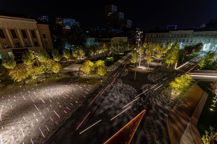Uspenska Square by Dmytro Volyk and Ksenia Donetska