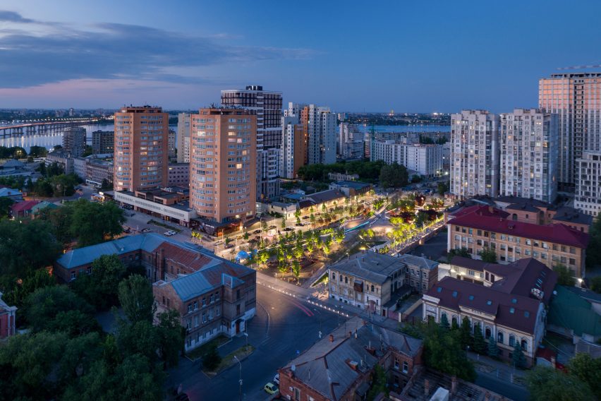 Uspenska Square by Dmytro Volyk and Ksenia Donetska