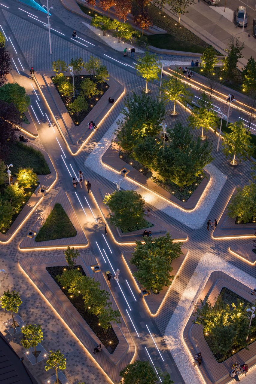 Uspenska Square by Dmytro Volyk and Ksenia Donetska