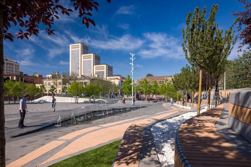 Uspenska Square by Dmytro Volyk and Ksenia Donetska