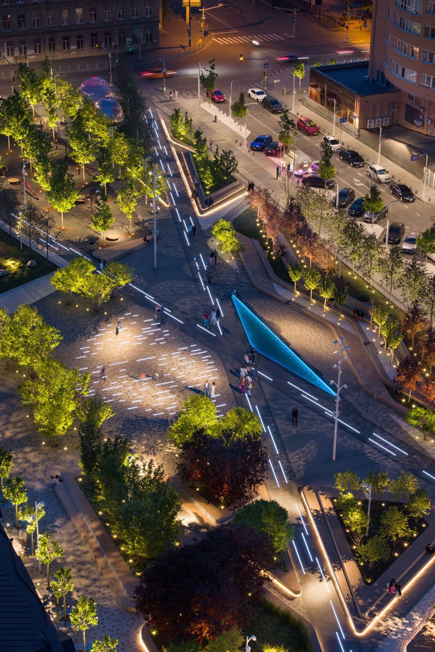 Uspenska Square by Dmytro Volyk and Ksenia Donetska