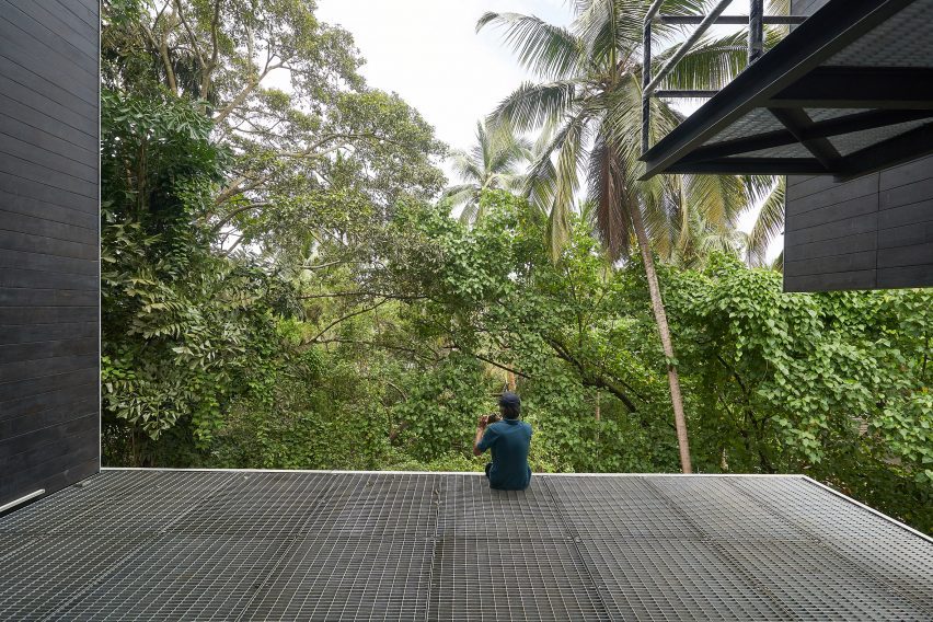 India’s “first” mass timber residence by Architecture Discipline