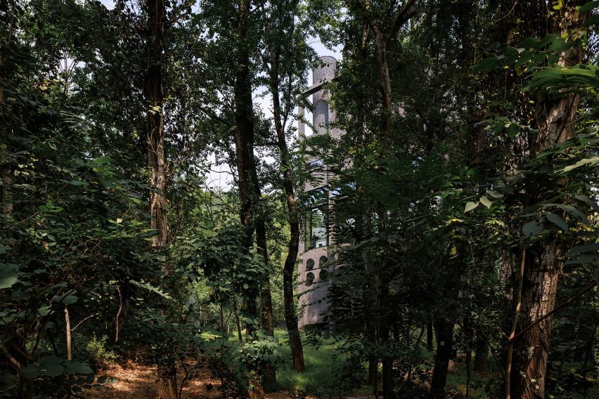 Wulingshan Eye Stone Spring by Vector Architects