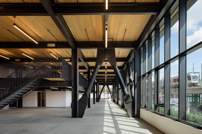 Los Angeles office building