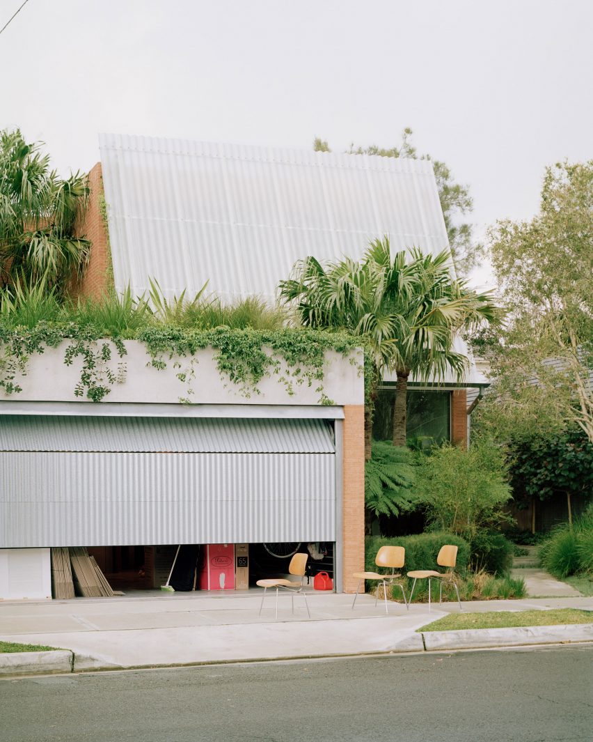 Clifton House by Anthony Gill Architects