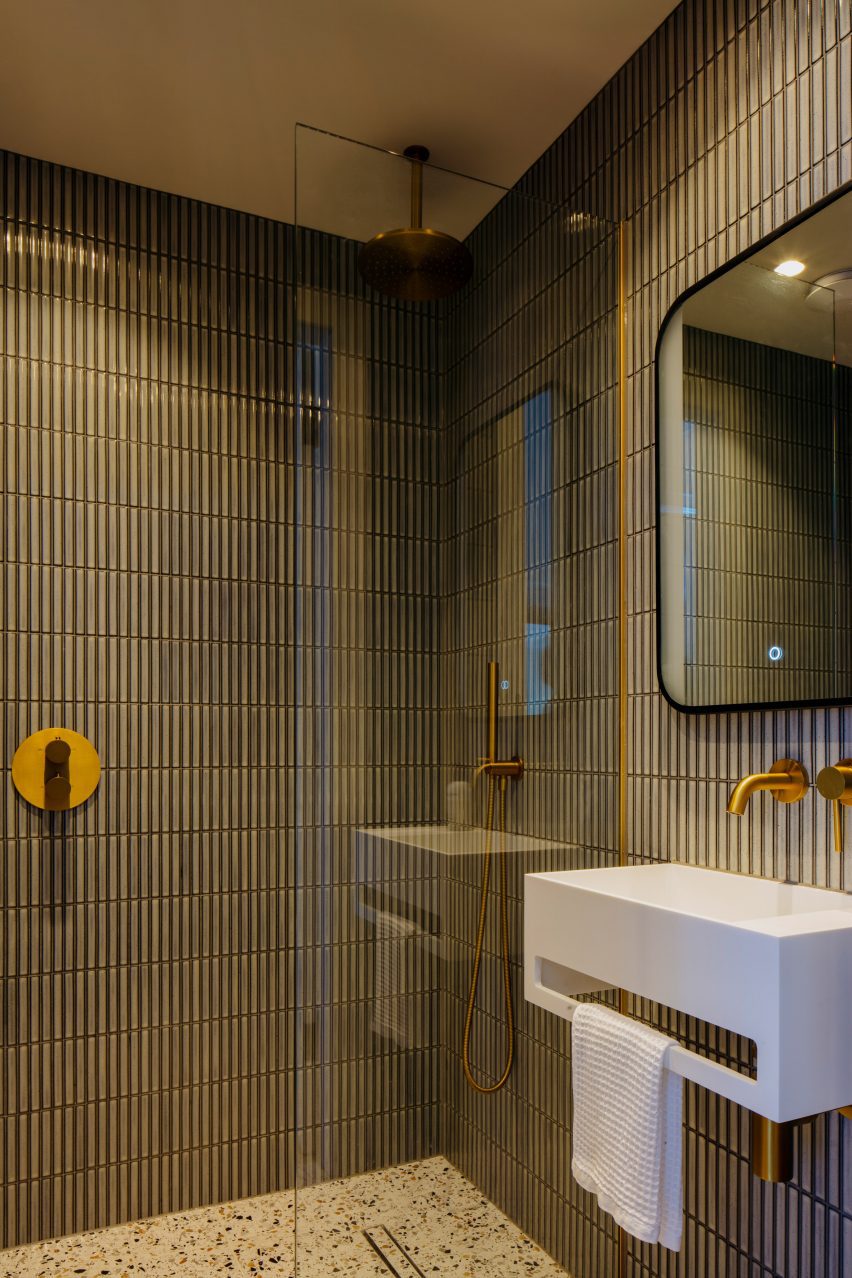 Limestone House by Archer + Braun
