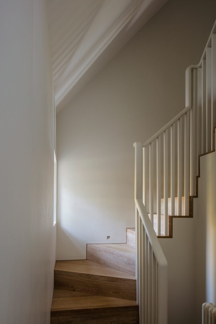 Limestone House by Archer + Braun