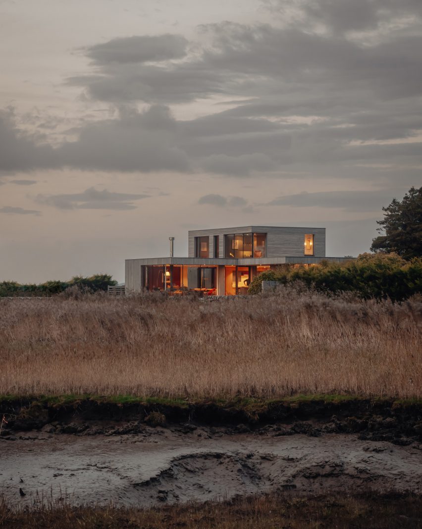 Tidal House by Brown & Brown