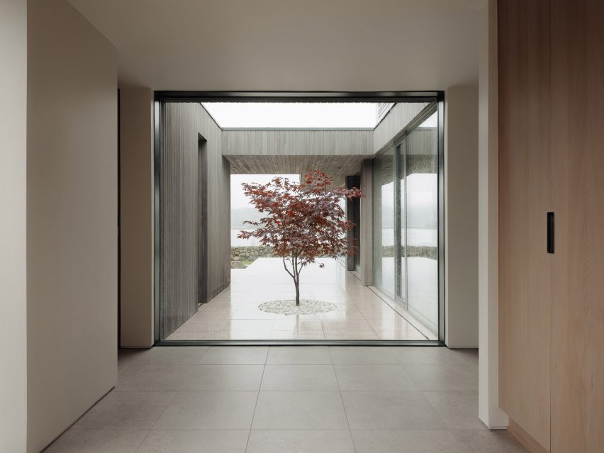 Tidal House by Brown & Brown