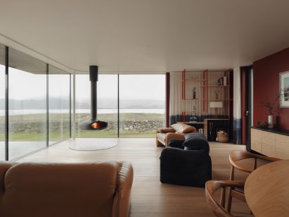 Tidal House by Brown & Brown