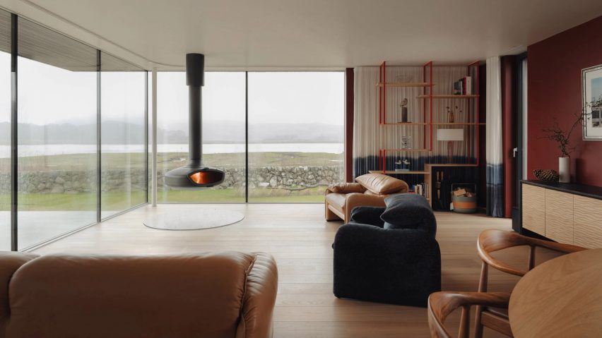 Tidal House by Brown & Brown