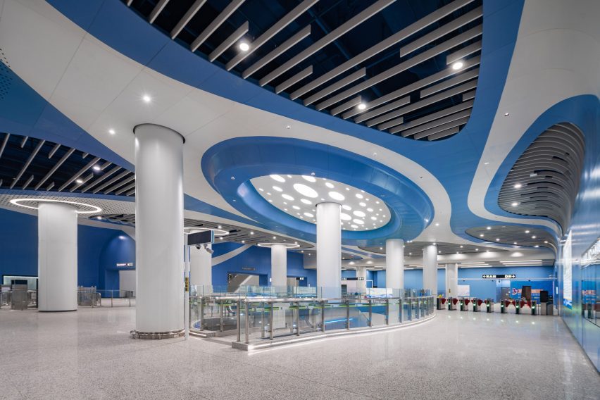 Dameisha station by Chetwoods