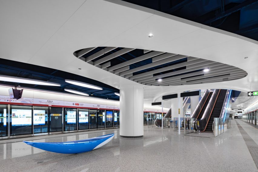 Dameisha station by Chetwoods