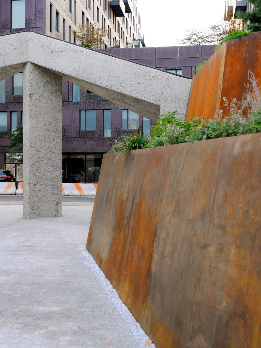 Field Operations and Studio Cadena Domino Plaza