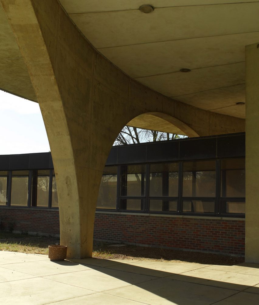 Bertrand Goldberg building