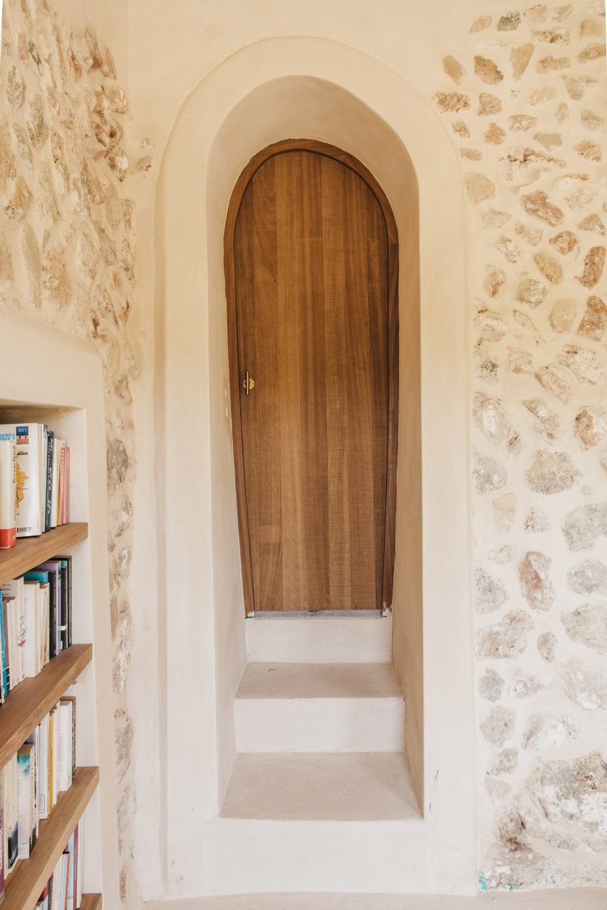Menorca farmhouse conversion, Estancia San José, by Atelier du Pont and Aru Arquitectura