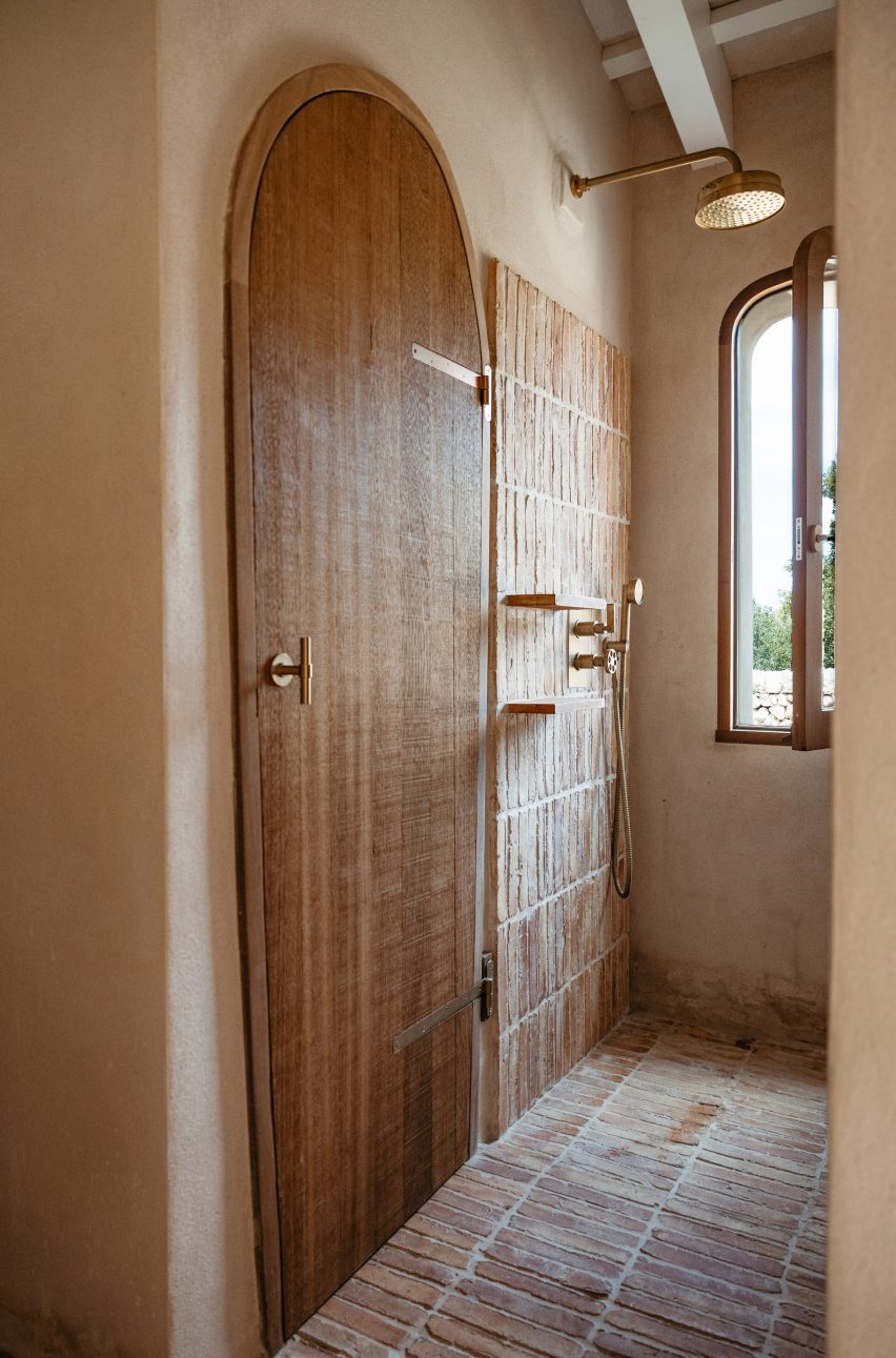Menorca farmhouse conversion, Estancia San José, by Atelier du Pont and Aru Arquitectura