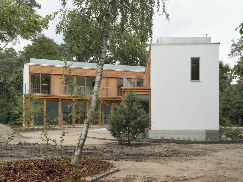 House for Ela by Ewa Kaszuba